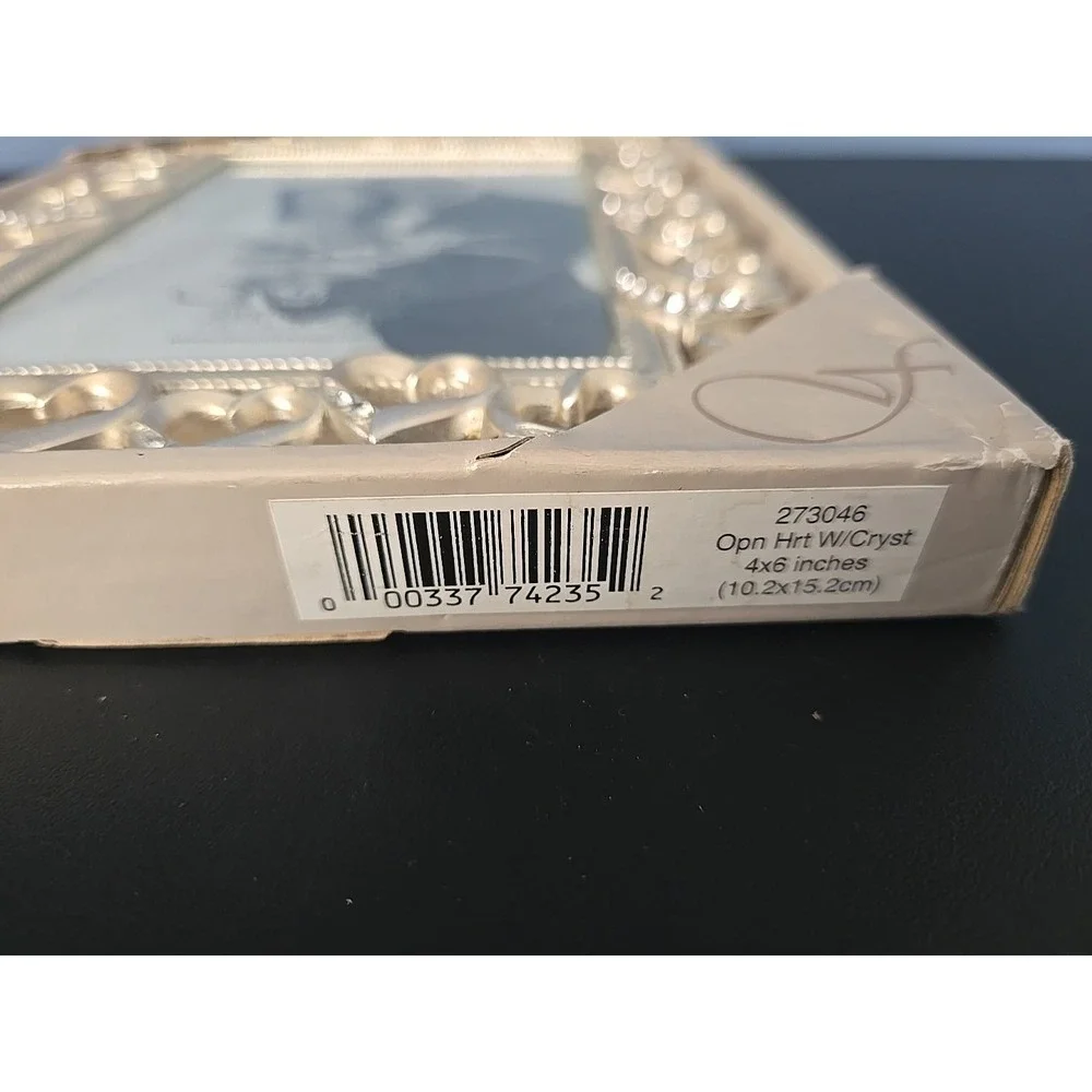 Fetco Silver Picture Frame Hearts And Crystals 8